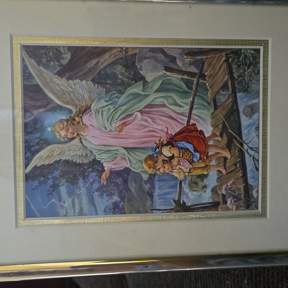 Vintage 1982 8"x 10" Guardian Angel Framed Color Portrait. - Picture 4 of 4